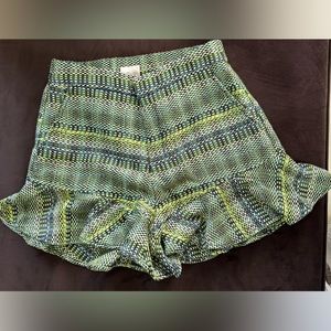 Shorts green size small